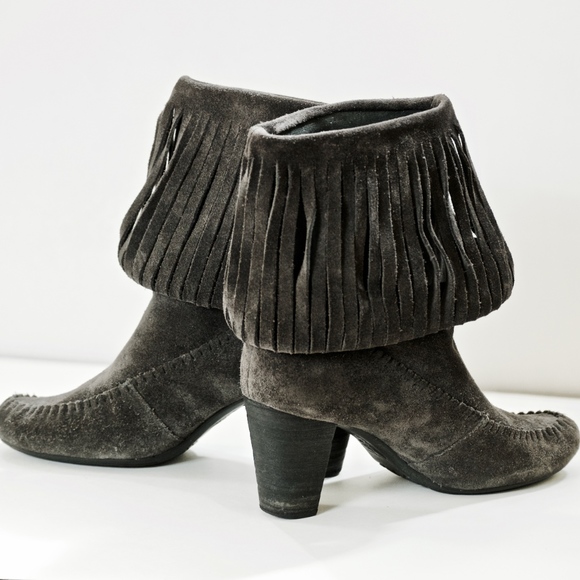 Born Shoes - Born Suede Fringe Fold Ankle Boots 7/38